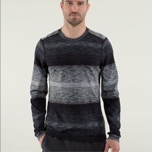 Lululemon Men's Core Crew Rulu Long Sleeve Shirt in Universal Stripe